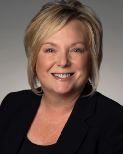 Headshot Image for Shauna Woody-Coussens